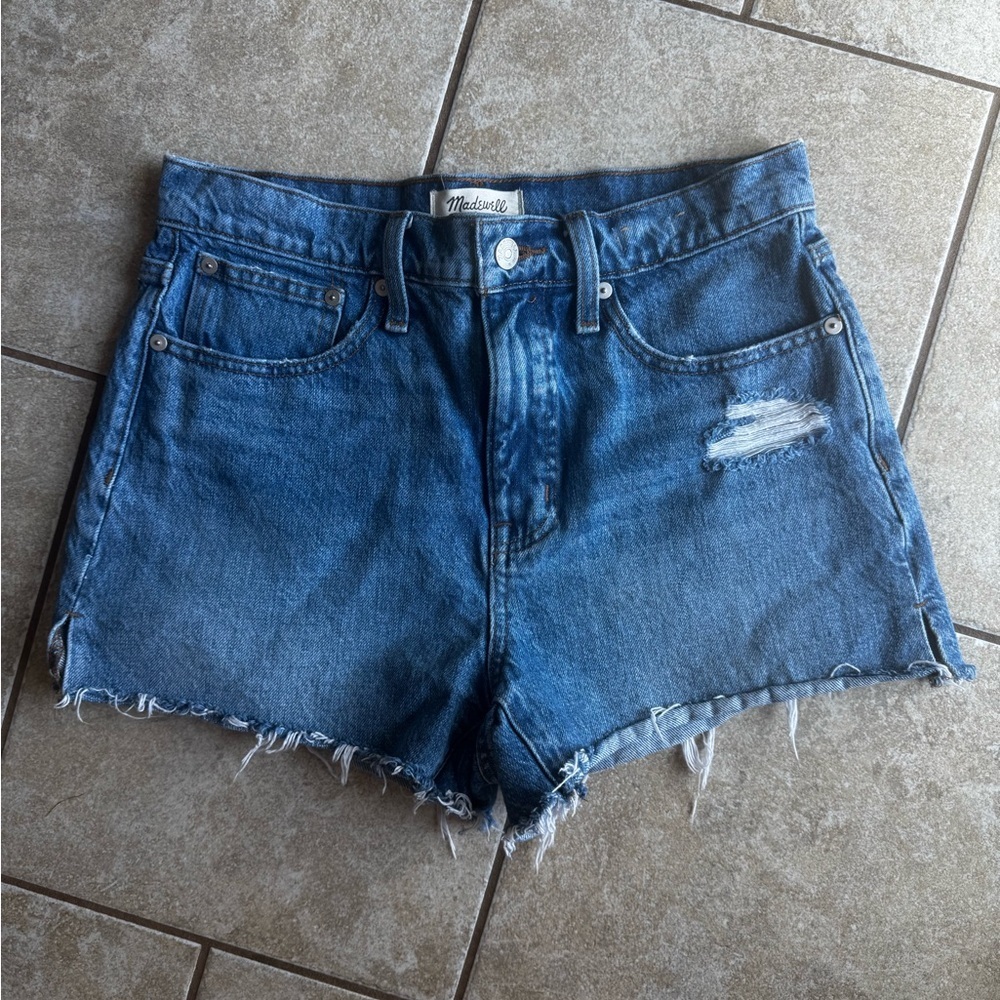 Madewell Distressed Blue Jean Shorts women’s size 26